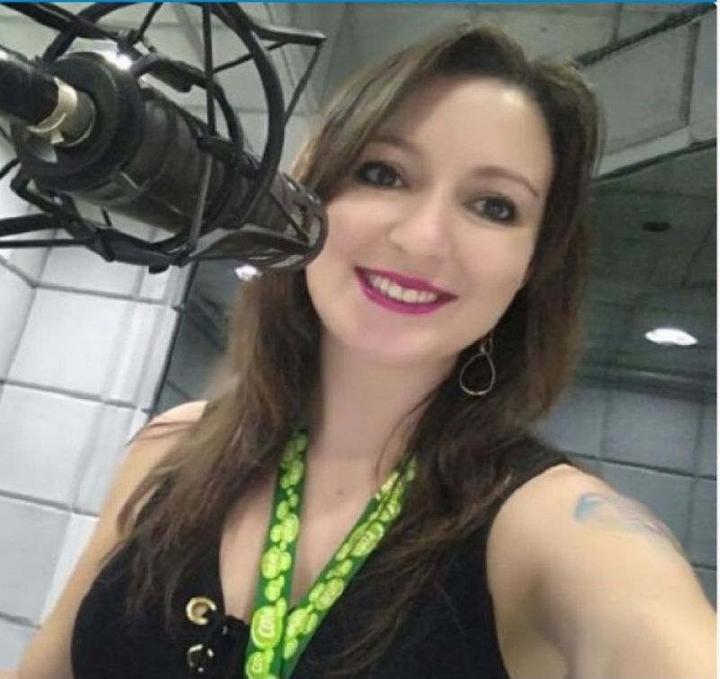 Danielly Quadros 